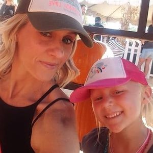 Meet your Posher, Christine